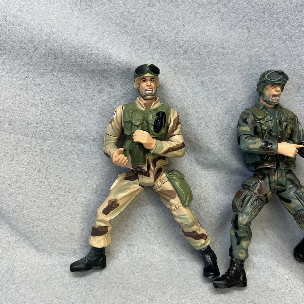 Vtg Lot of 3 - 1998 Grand‎ Toys International GTI 6